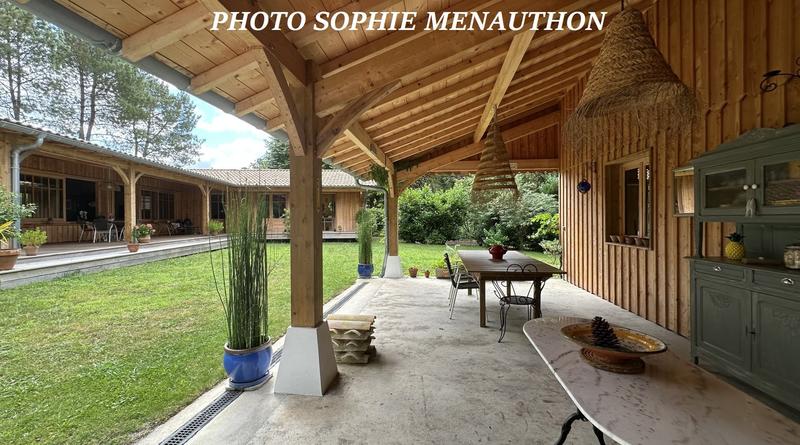 Maison de bois - 165 m² - 4 pièces