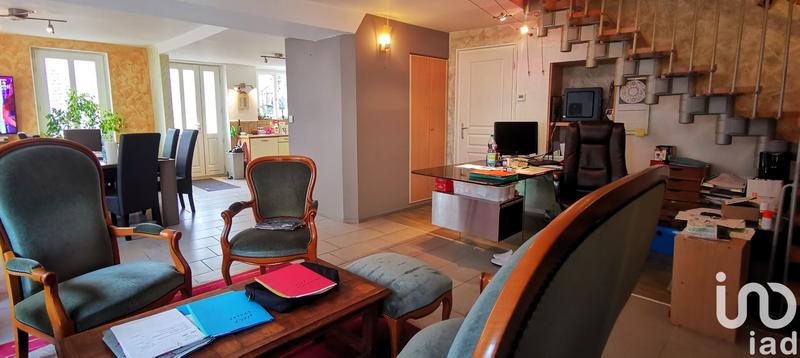 Maison - 204 m² - 9 pièces