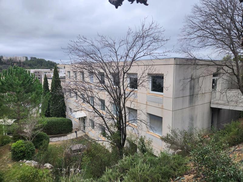 Bureau - 1 194 m² - 59 pièces