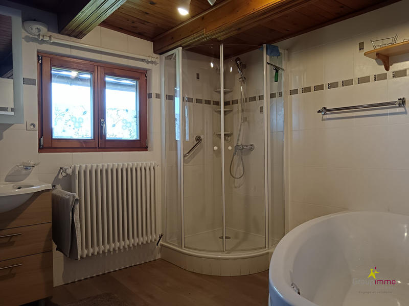 Maison - 162 m² - 6 pièces