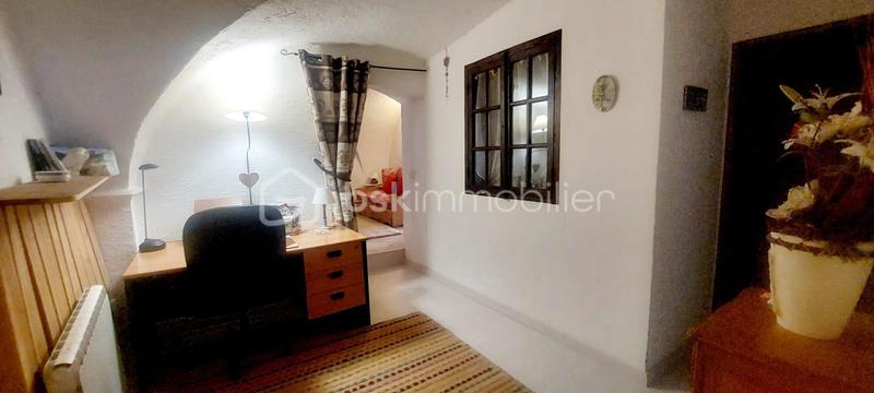 Appartement - 185 m² - 7 pièces