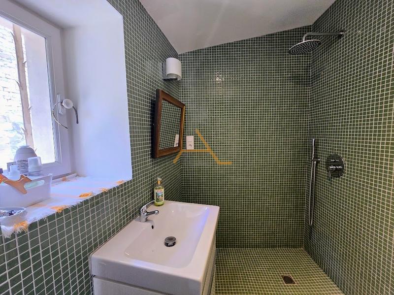 Maison de village - 151 m² - 6 pièces