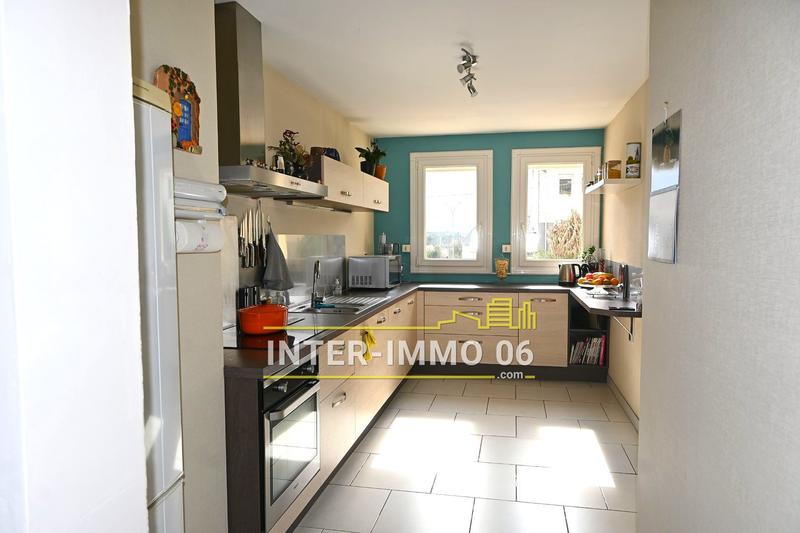 Maison - 103 m² - 5 pièces