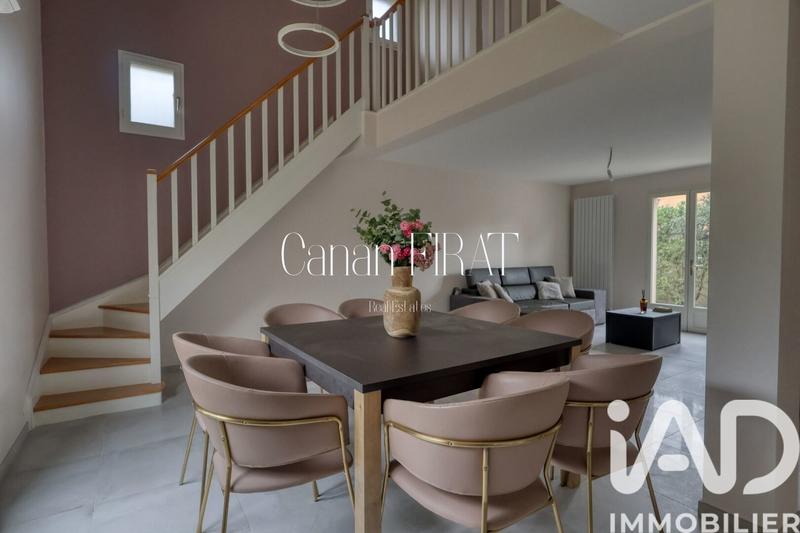 Maison de ville - 122 m² - 6 pièces