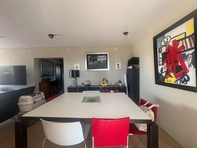 Appartement - 100 m² - 6 pièces