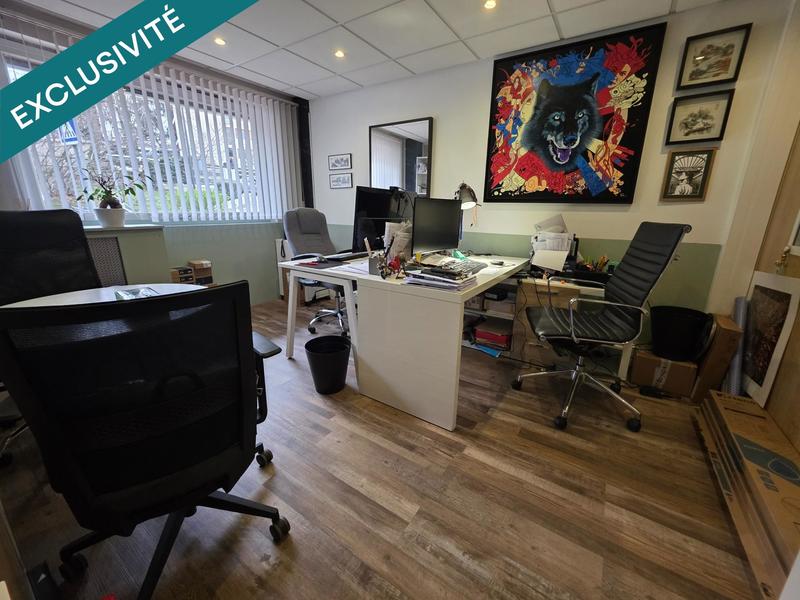 Local commercial - 97 m² - 4 pièces