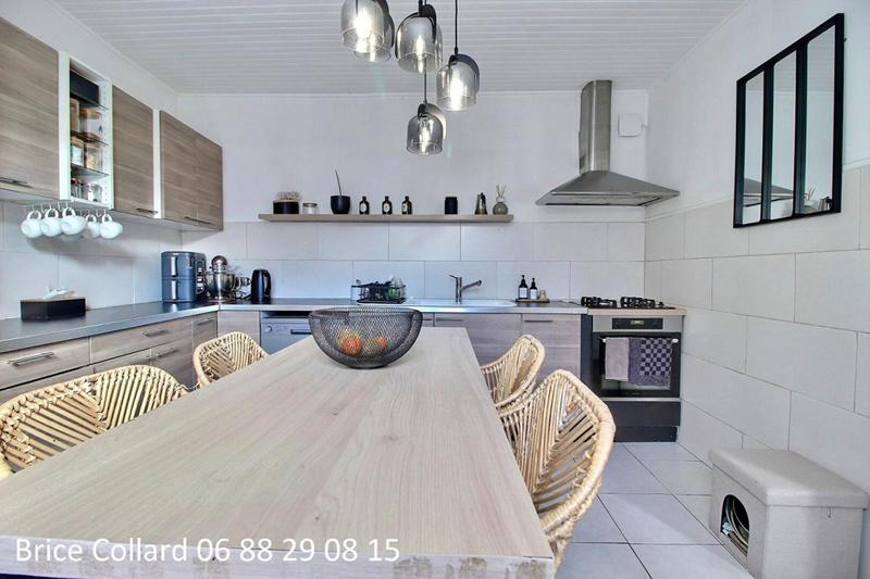 Maison - 135 m² - 7 pièces