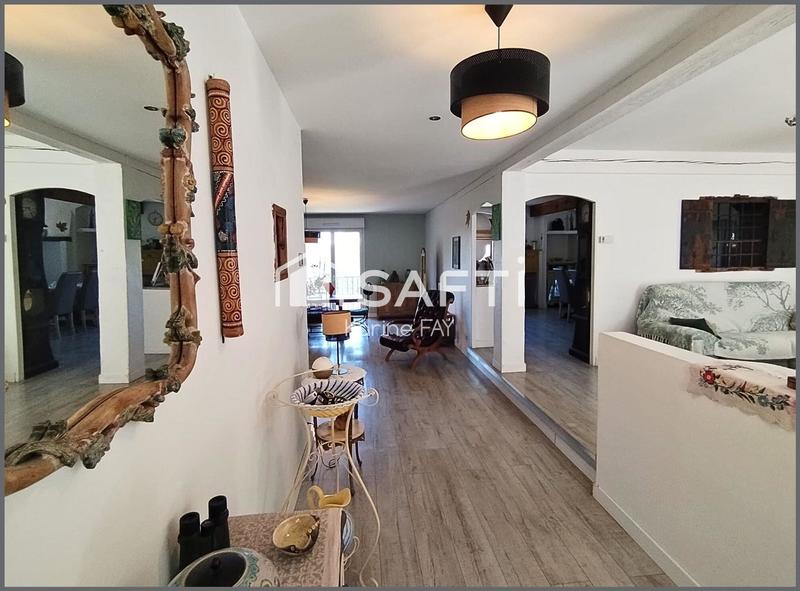 Villa - 200 m² - 7 pièces