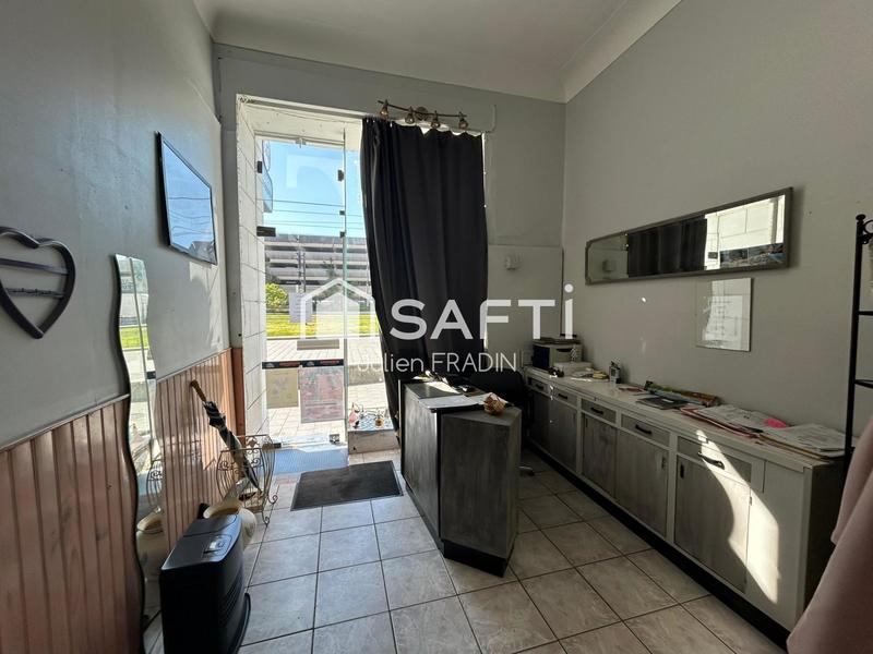 Local commercial - 30 m² - 2 pièces