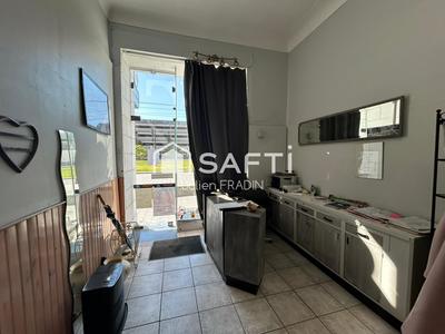 Local commercial - 30 m² - 2 pièces