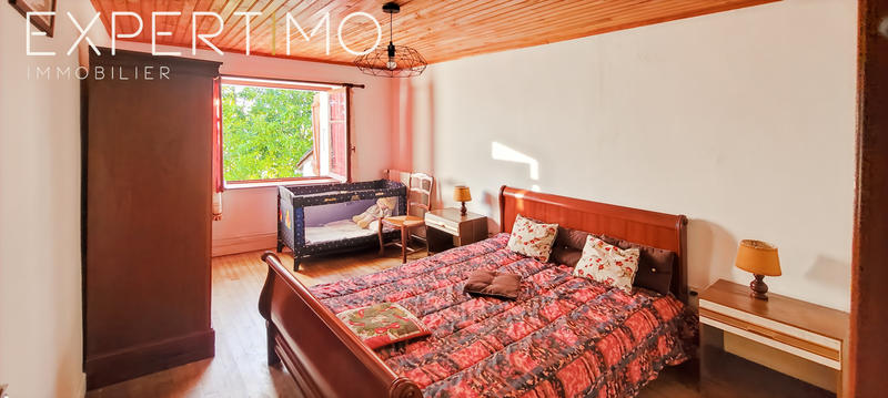 Maison - 99 m² - 5 pièces