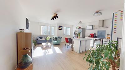 Appartement - 77 m² - 3 pièces