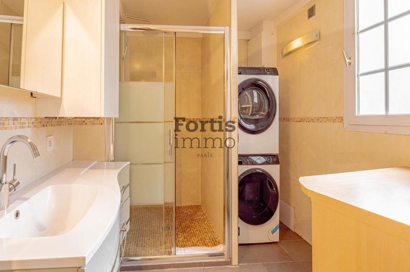 Appartement - 93 m² - 4 pièces