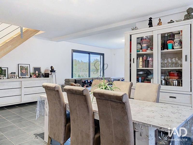 Maison - 150 m² - 4 pièces