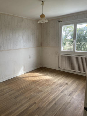 Maison - 93 m² - 4 pièces