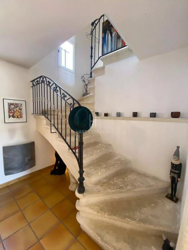 Propriété - 198 m² - 7 pièces