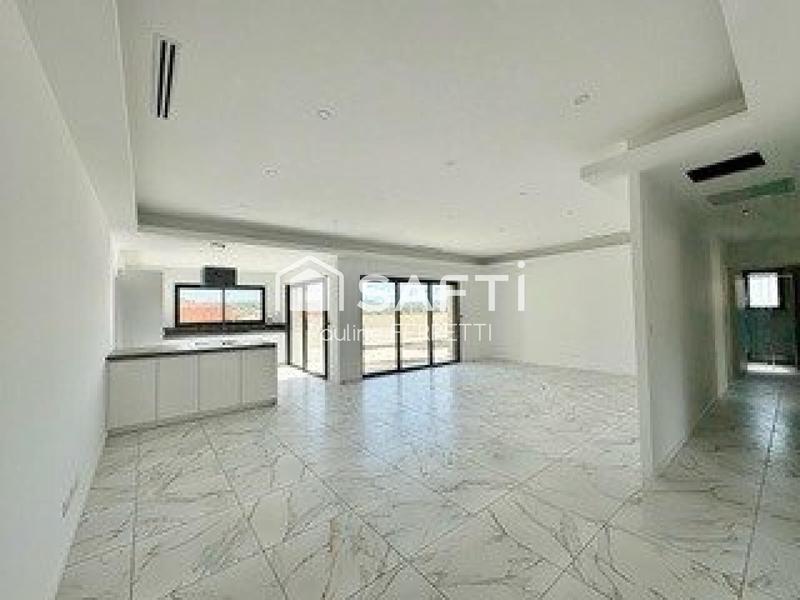 Maison - 128 m² - 4 pièces