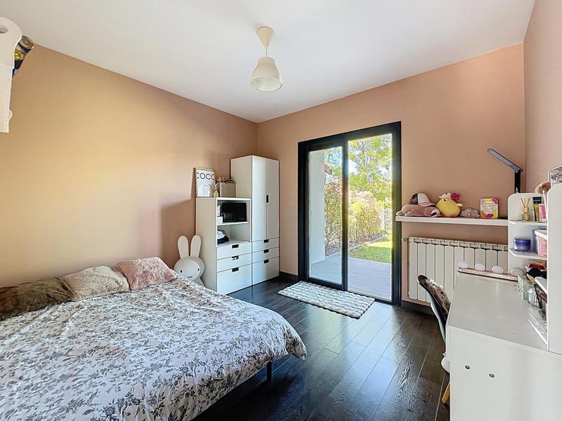 Maison - 175 m² - 6 pièces