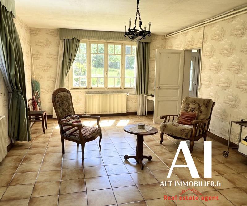 Maison ancienne - 124 m² - 7 pièces
