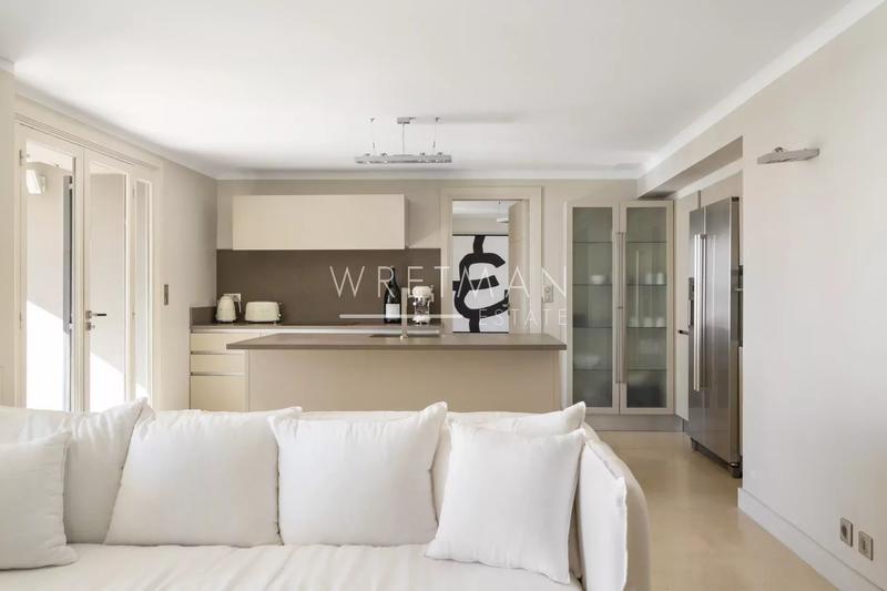 Villa - 291 m² - 7 pièces