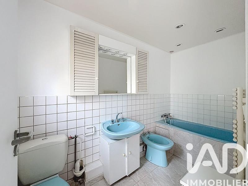 Maison - 186 m² - 7 pièces