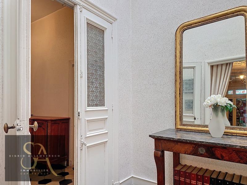 Immeuble - 1 100 m² - 15 pièces