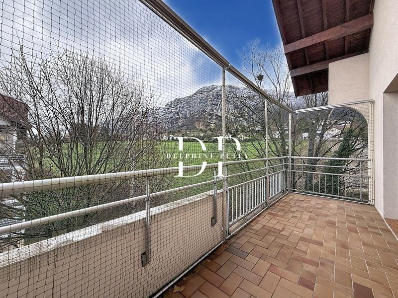 Appartement - 91 m² - 4 pièces