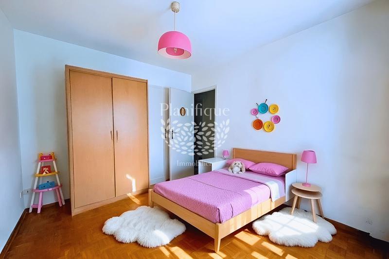 Appartement - 103 m² - 4 pièces