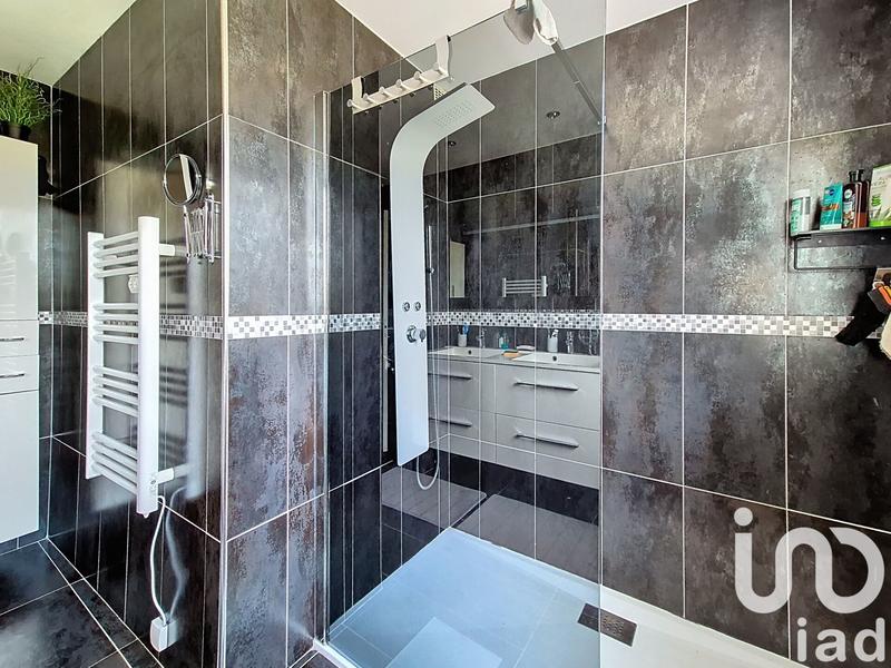 Maison - 127 m² - 5 pièces