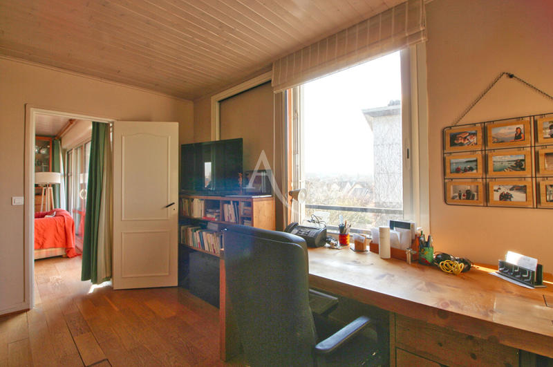 Appartement - 86 m² - 5 pièces