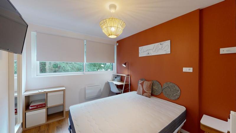 Appartement - 90 m² - 6 pièces