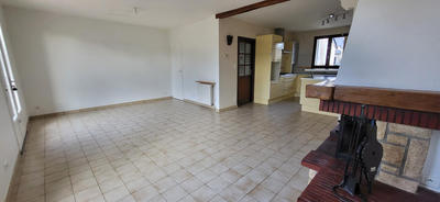 Maison - 96 m² - 5 pièces