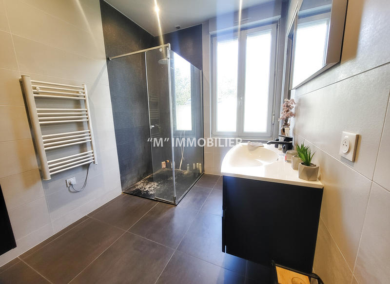 Maison - 106 m² - 5 pièces
