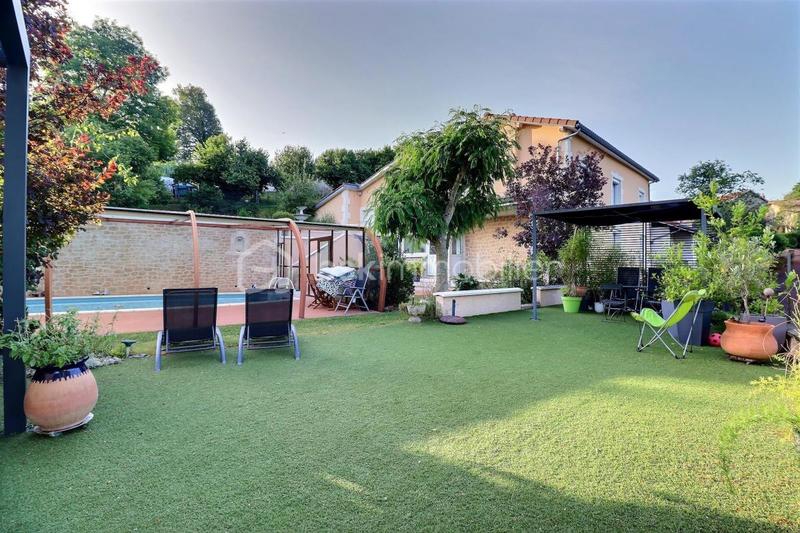 Maison de village - 154 m² - 5 pièces