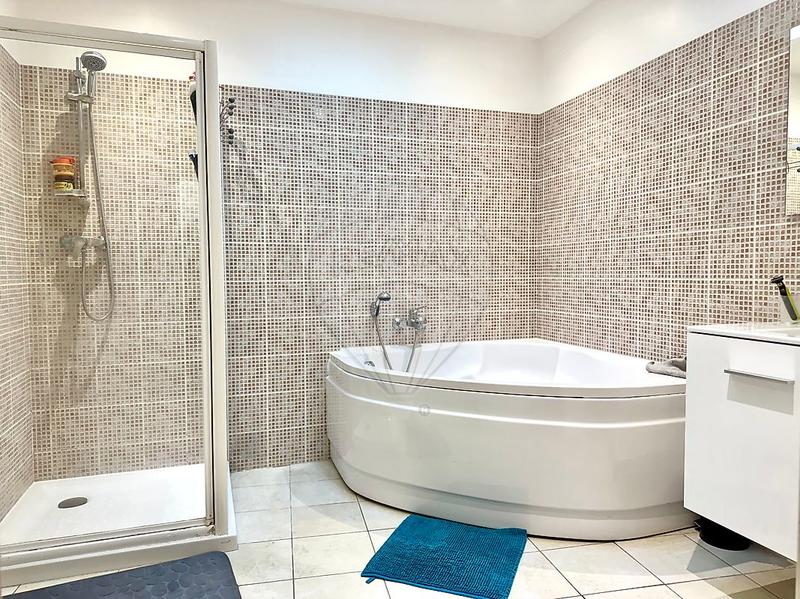 Maison - 128 m² - 4 pièces