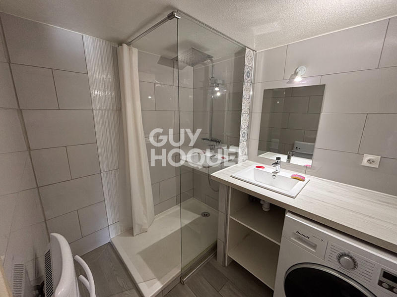 Appartement - 76 m² - 6 pièces