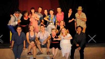 Pièce de Théâtre &quot;ça ne tient qu'à un fil&quot;