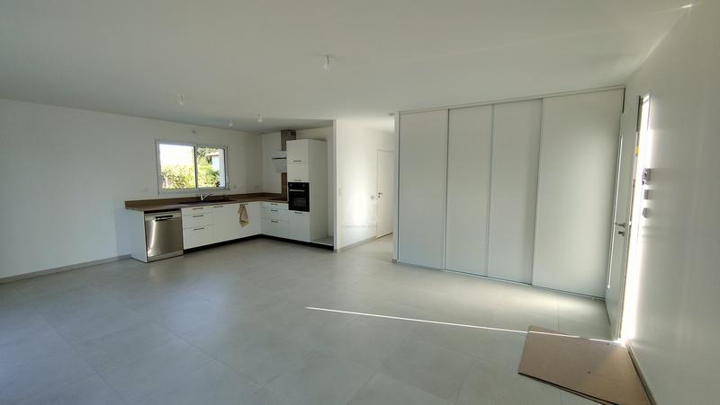 Maison - 84 m² - 4 pièces