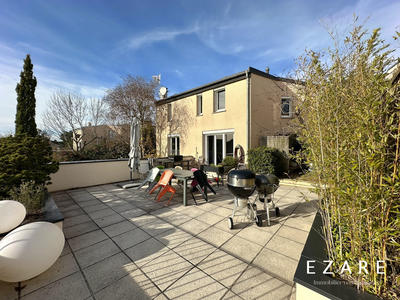 Maison - 172 m² - 6 pièces