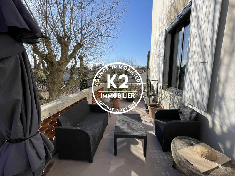 Appartement - 154 m² - 4 pièces