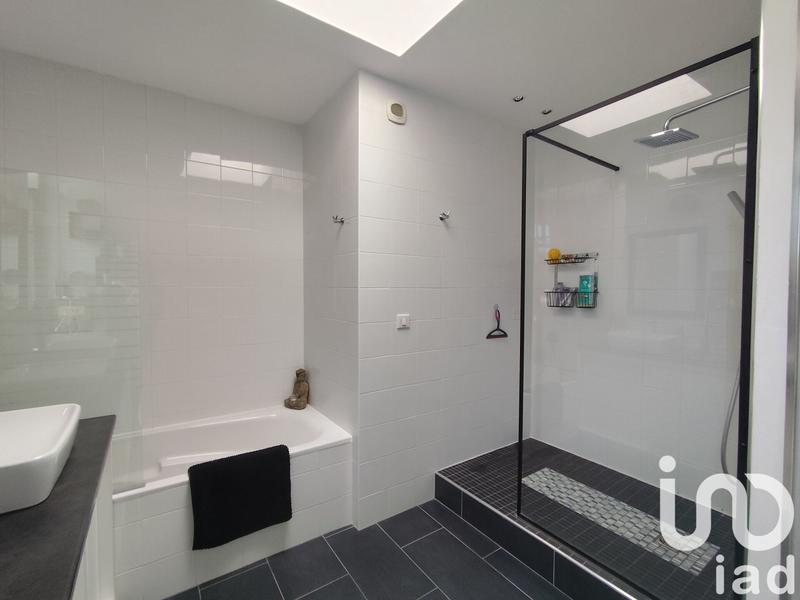 Maison - 158 m² - 6 pièces