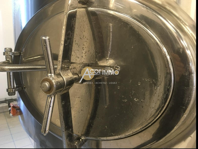 Local commercial - 1 532 m²