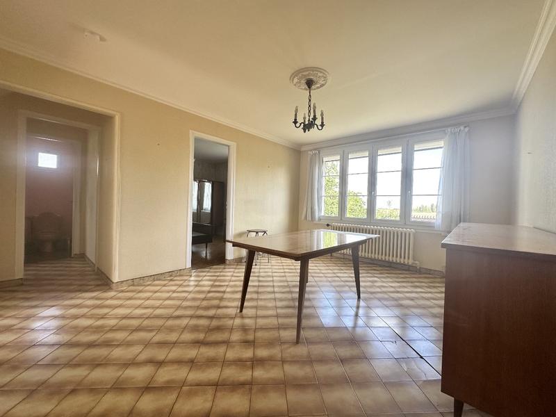 Maison - 95 m² - 4 pièces