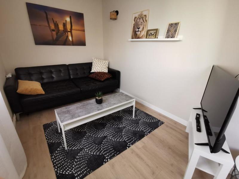 Chambre - 9 m² - 1 pièce