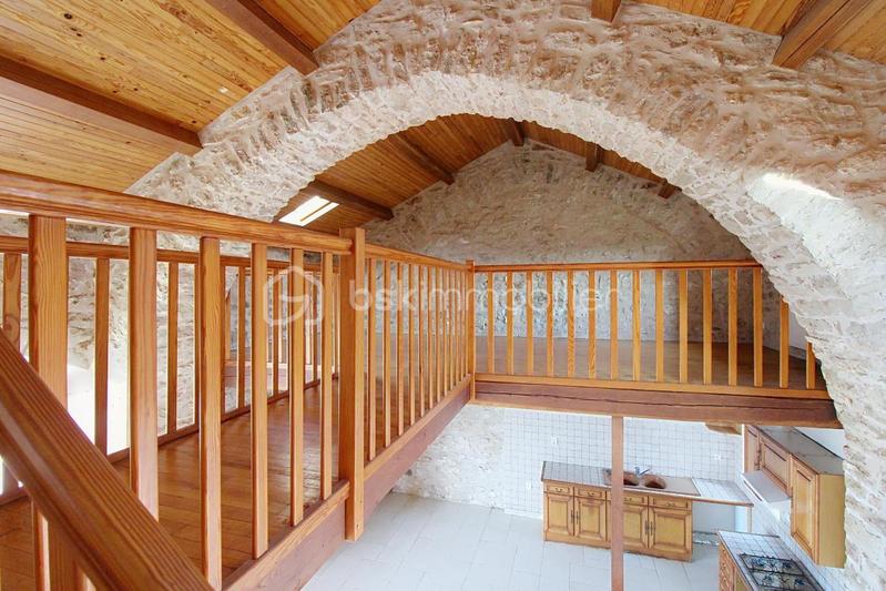 Corps de ferme - 110 m² - 6 pièces