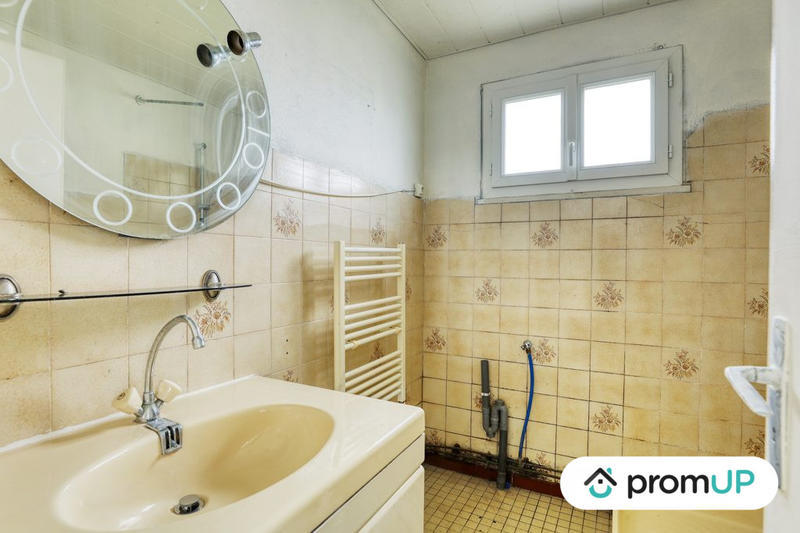 Maison - 134 m² - 2 pièces