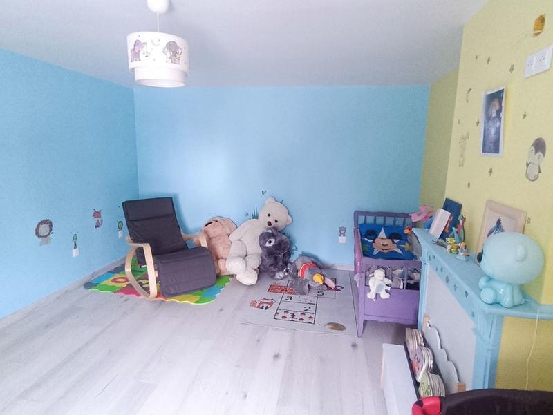 Maison traditionnelle - 245 m² - 8 pièces