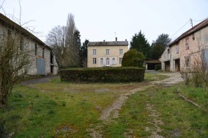 Maison - 186 m² - 16 pièces