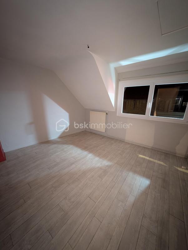 Local commercial - 160 m² - 7 pièces