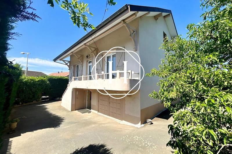 Maison - 168 m² - 4 pièces
